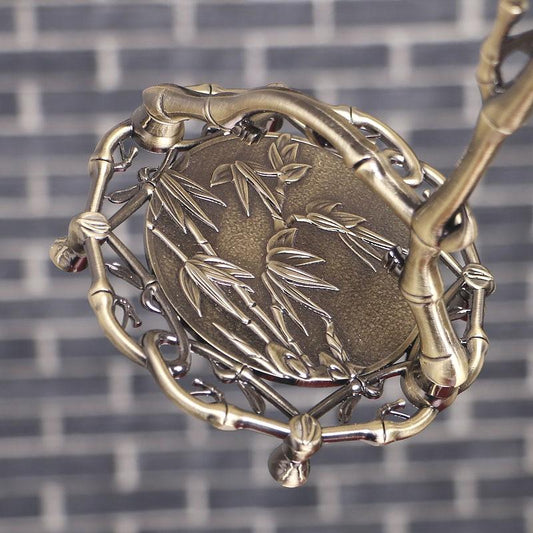 Encensoir avec chaîne