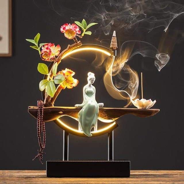Brûle encens traditionnel asiatique