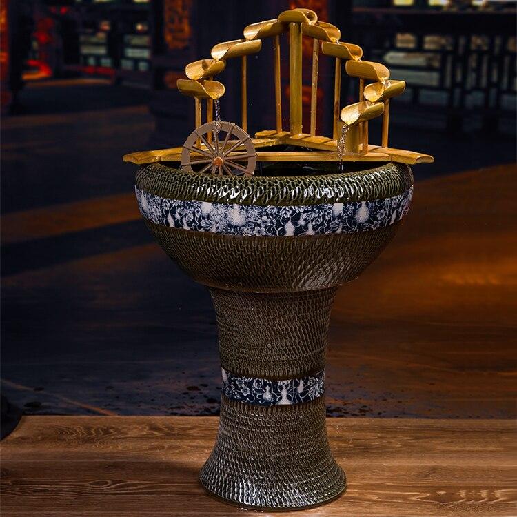 Fontaine d'intérieur avec bambou