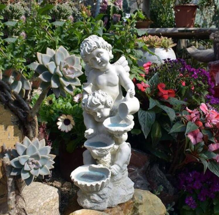 fontaine à oiseaux jardin