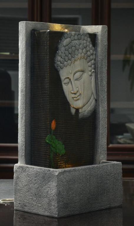 Fontaine tête de Bouddha intérieure