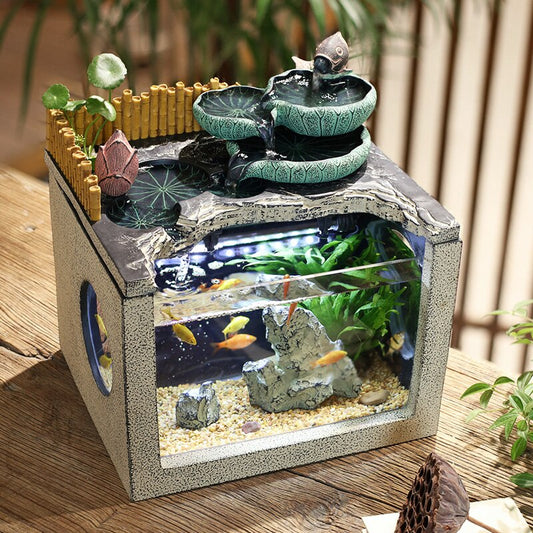 Fontaine avec aquarium à poisson